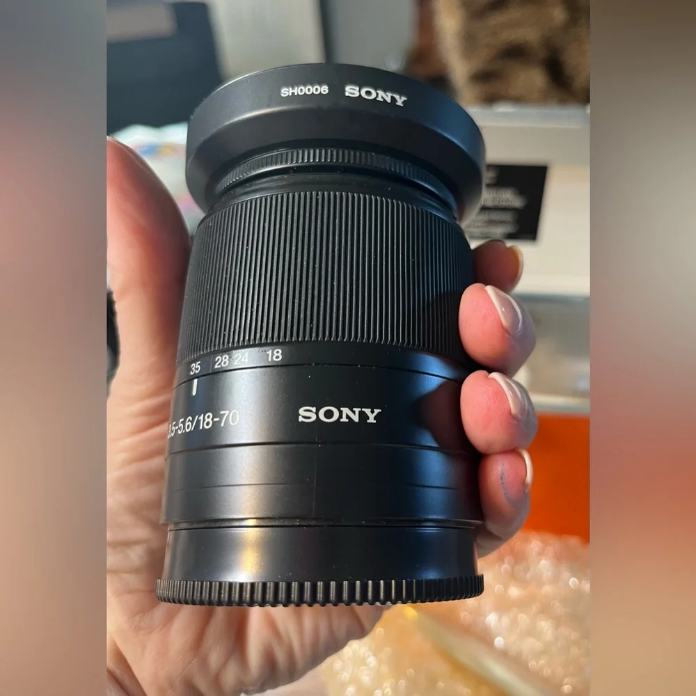 Sony DT 18 - 200mm
